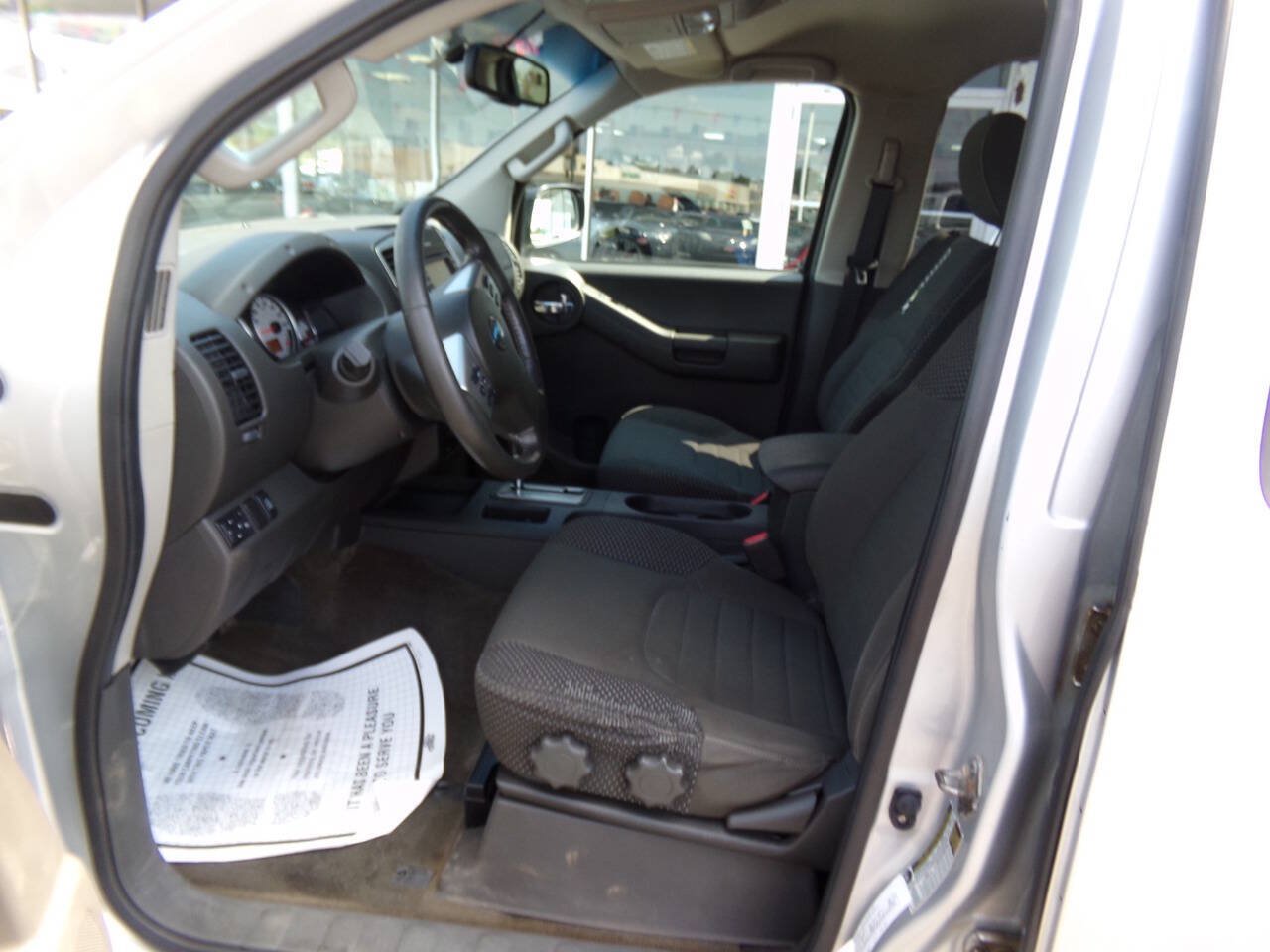 Used 2013 Nissan Xterra S AWD/4WD image 13