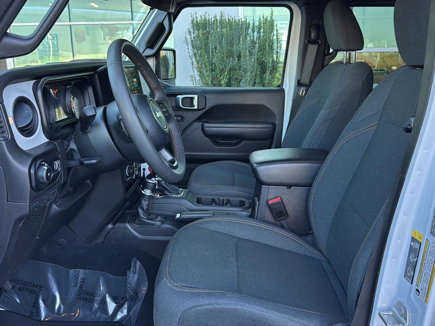 Used 2024 Jeep Wrangler Sport S image 8