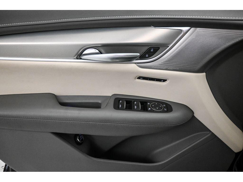 Certified 2022 Cadillac XT5 Premium Luxury FWD image 31
