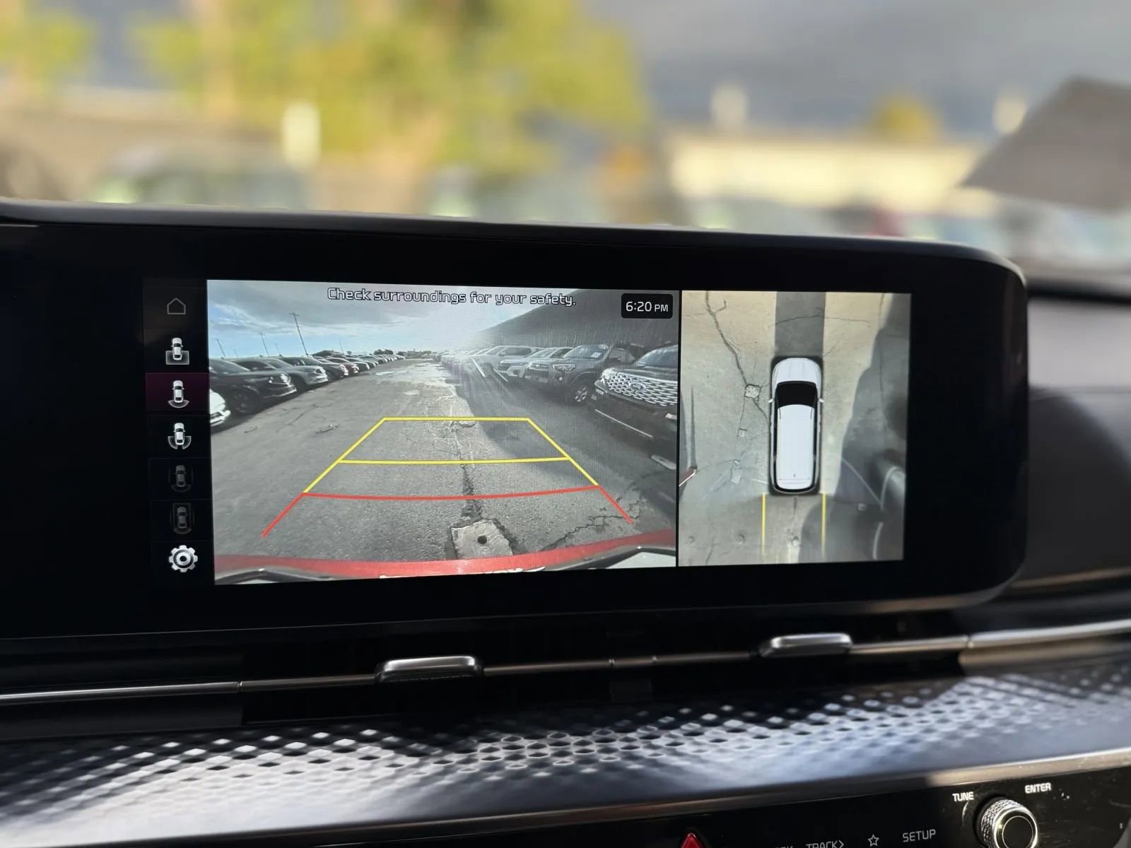 Used 2023 Kia Carnival SX Prestige w/ Paint Protection Package image 34