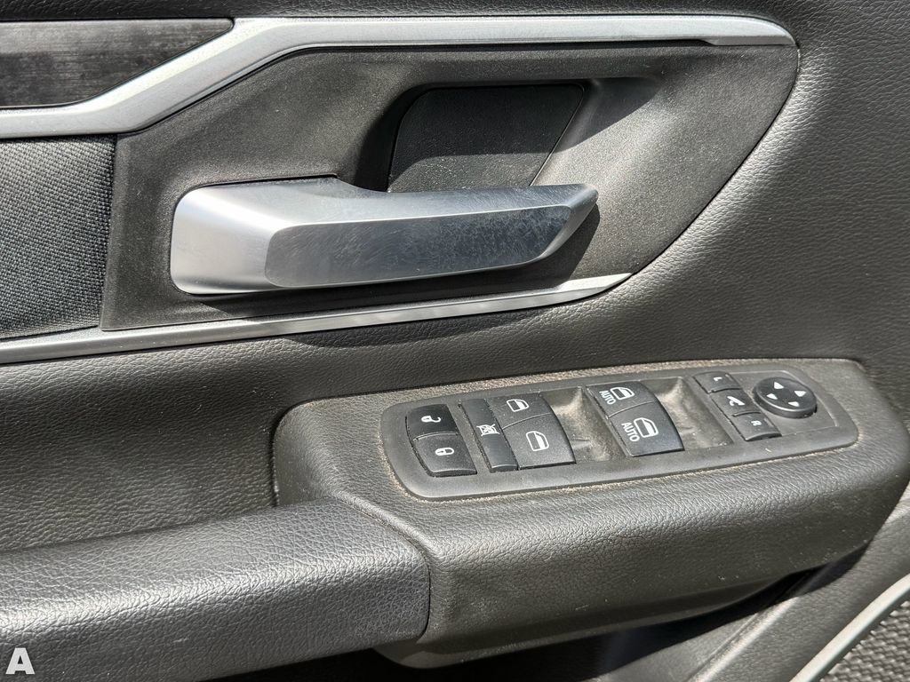 Used 2021 RAM 1500 Big Horn RWD image 23