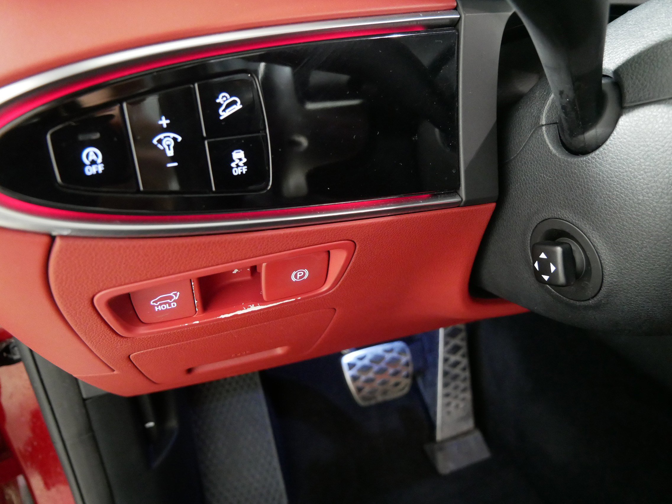 Used 2023 Genesis GV70 3.5T Sport w/ Sport Prestige Package image 26