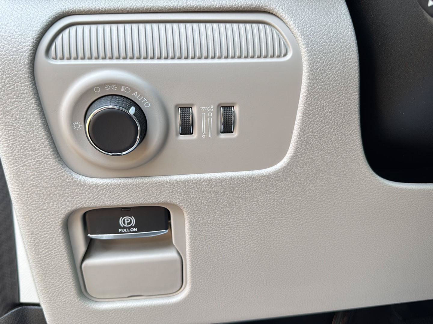 New 2026 Jeep Grand Wagoneer Limited AWD/4WD image 19