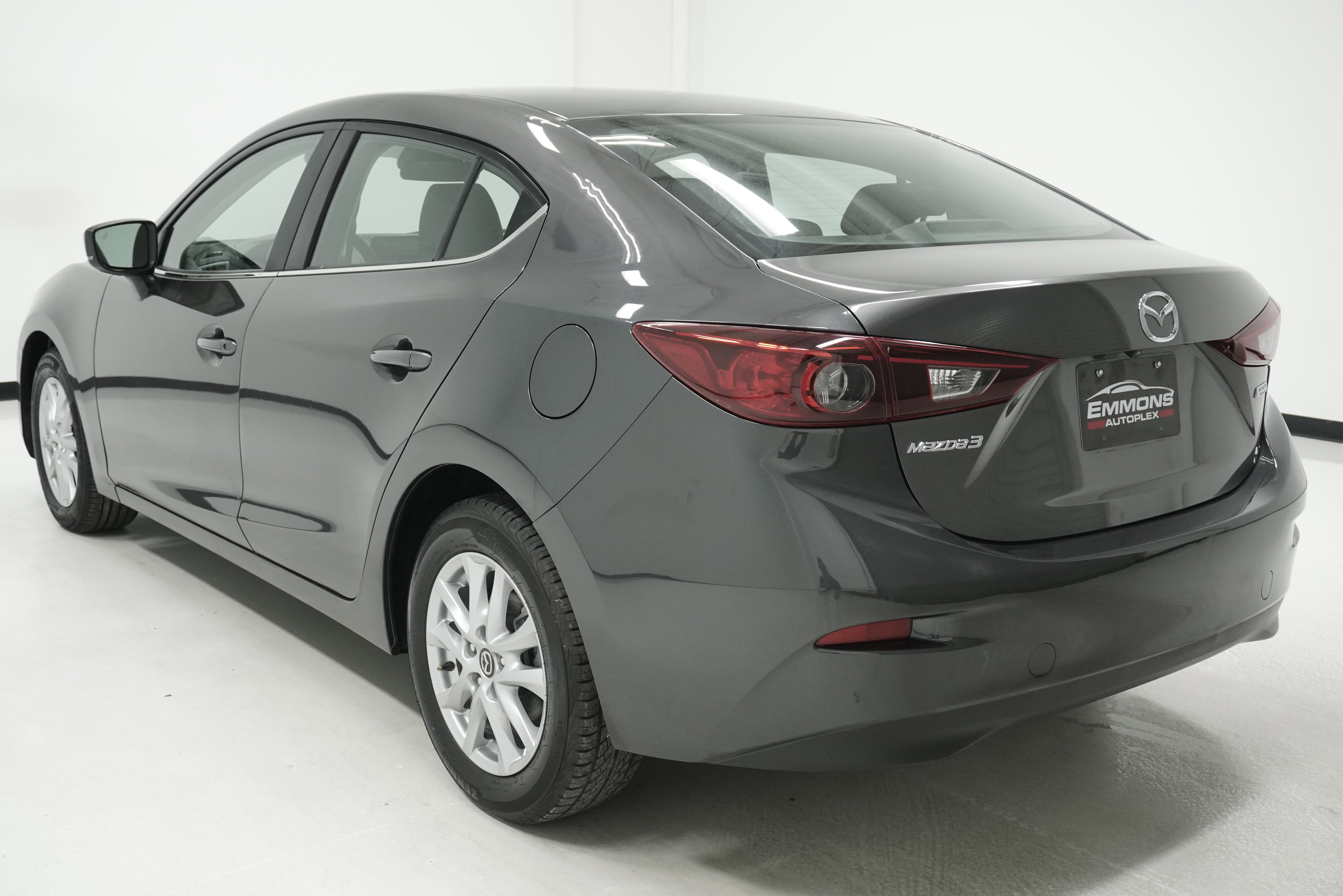 Used 2018 MAZDA MAZDA3 Sport w/ Preferred Equipment Package image 6