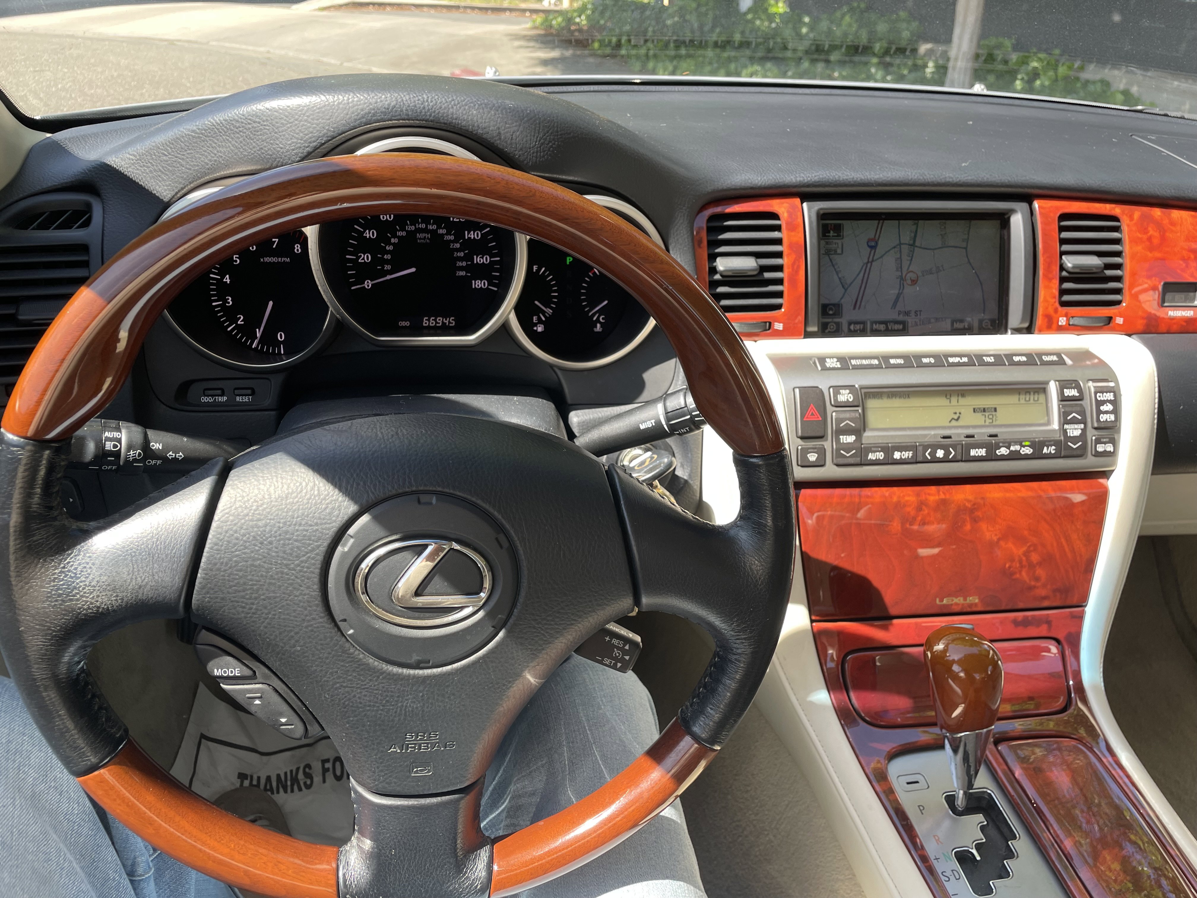 Used 2007 Lexus SC 430 Convertible RWD image 8