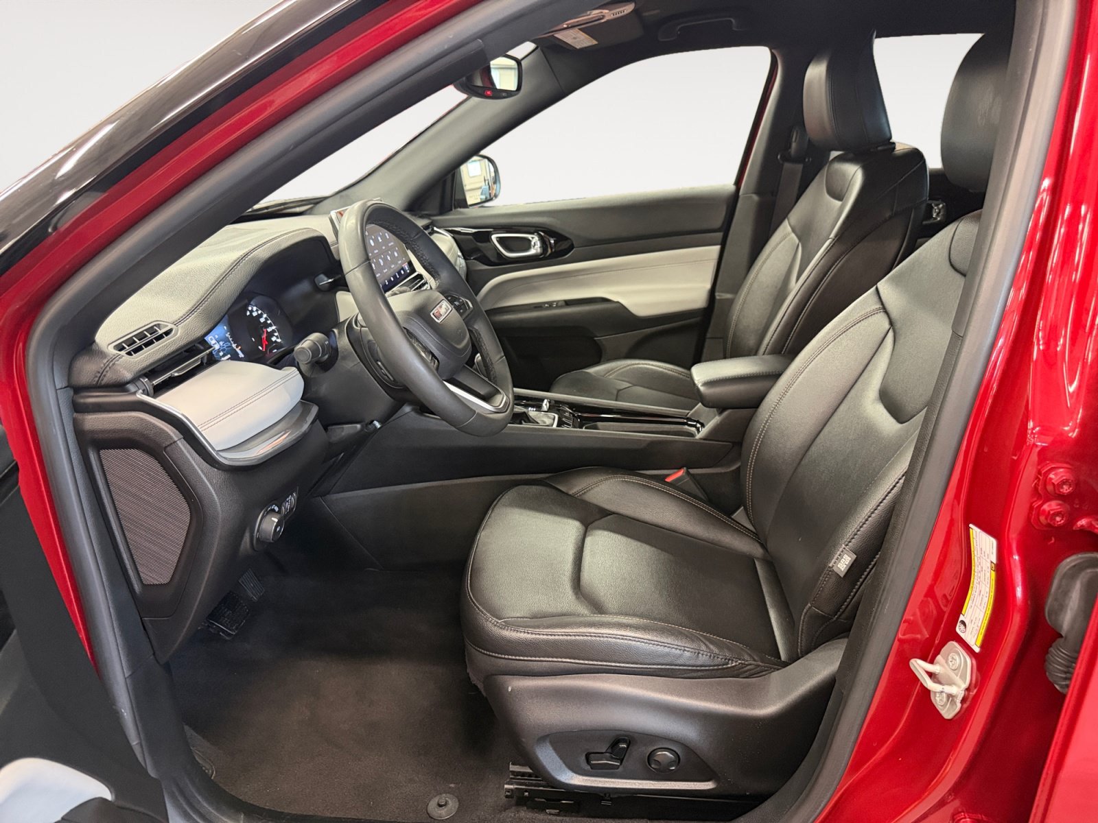 Used 2024 Jeep Compass Limited AWD/4WD image 20