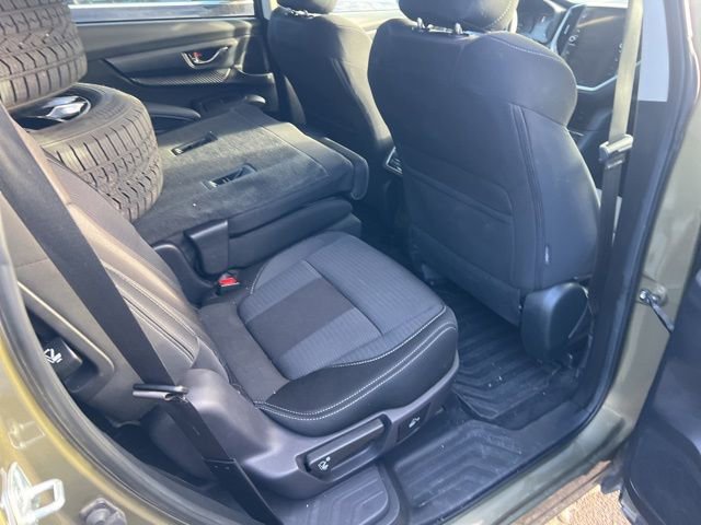 Used 2023 Subaru Ascent Premium w/ Convenience Package image 20