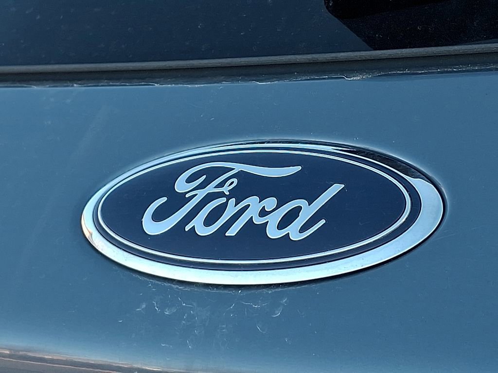 Used 2024 Ford Escape Platinum image 30