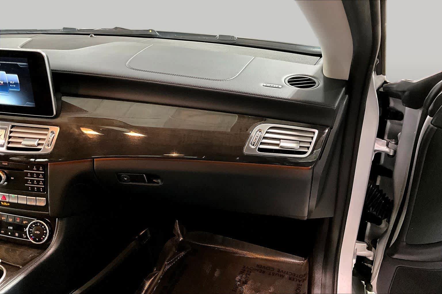 Used 2015 Mercedes-Benz CLS 400 4MATIC image 19
