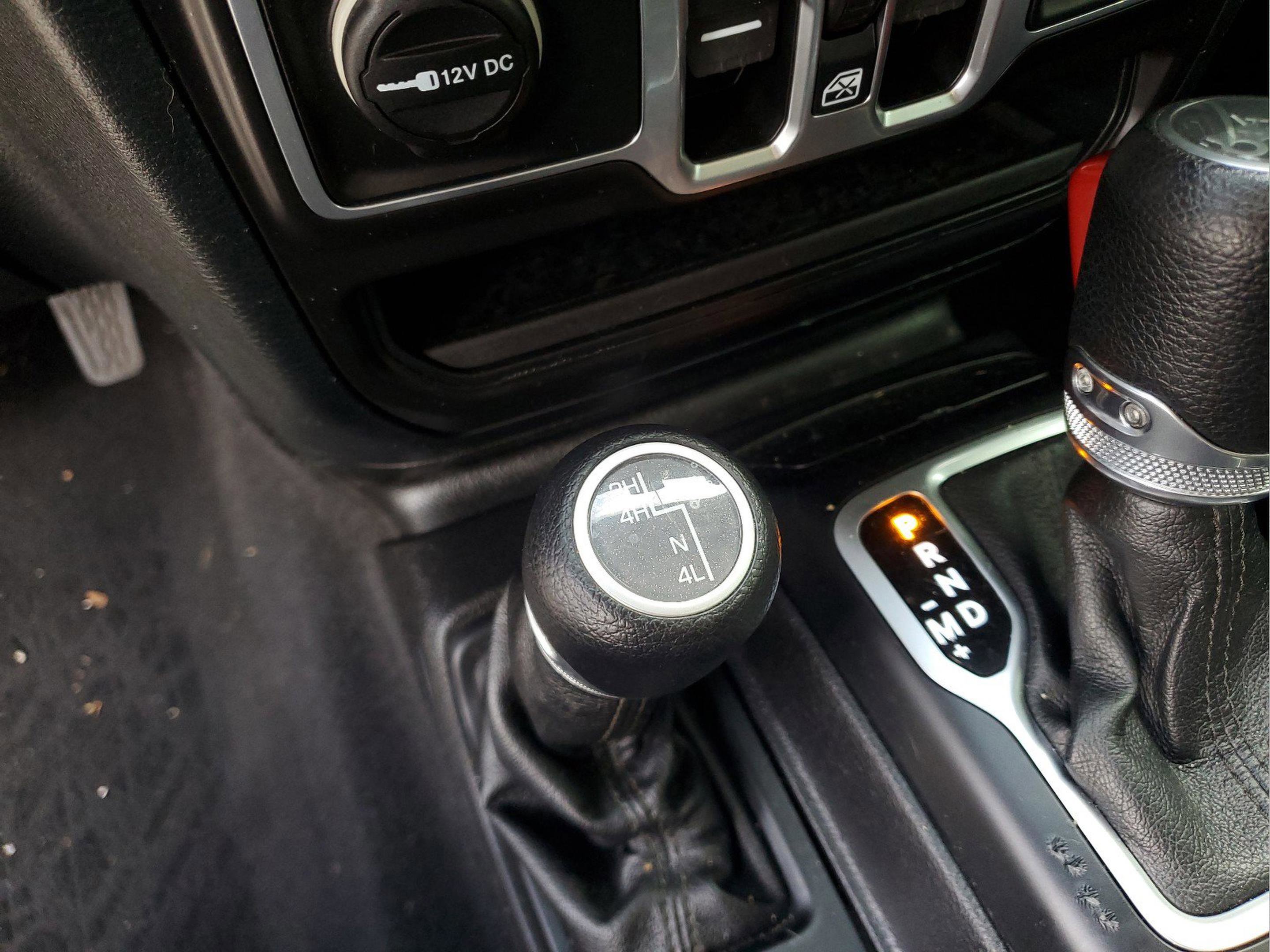 Certified 2018 Jeep Wrangler Unlimited Sport S image 19