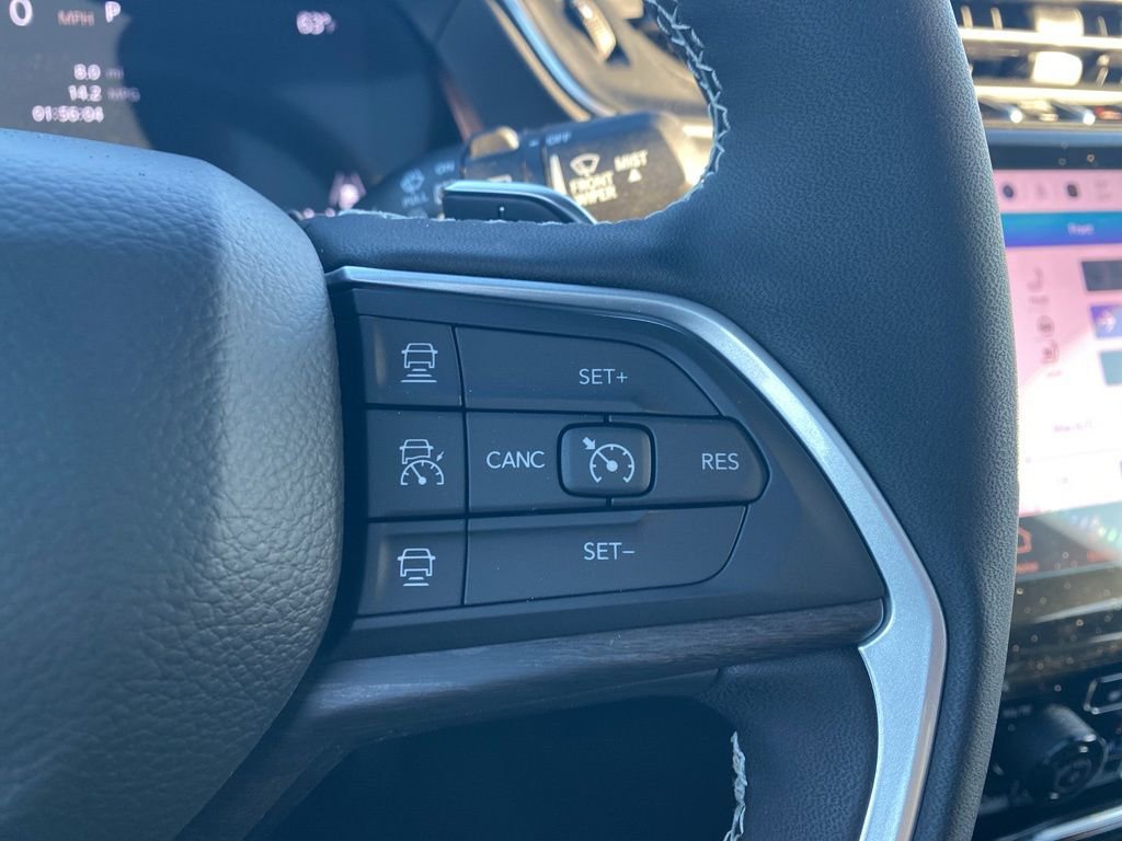 New 2025 Jeep Grand Cherokee L Limited w/ Luxury Tech Group II image 19