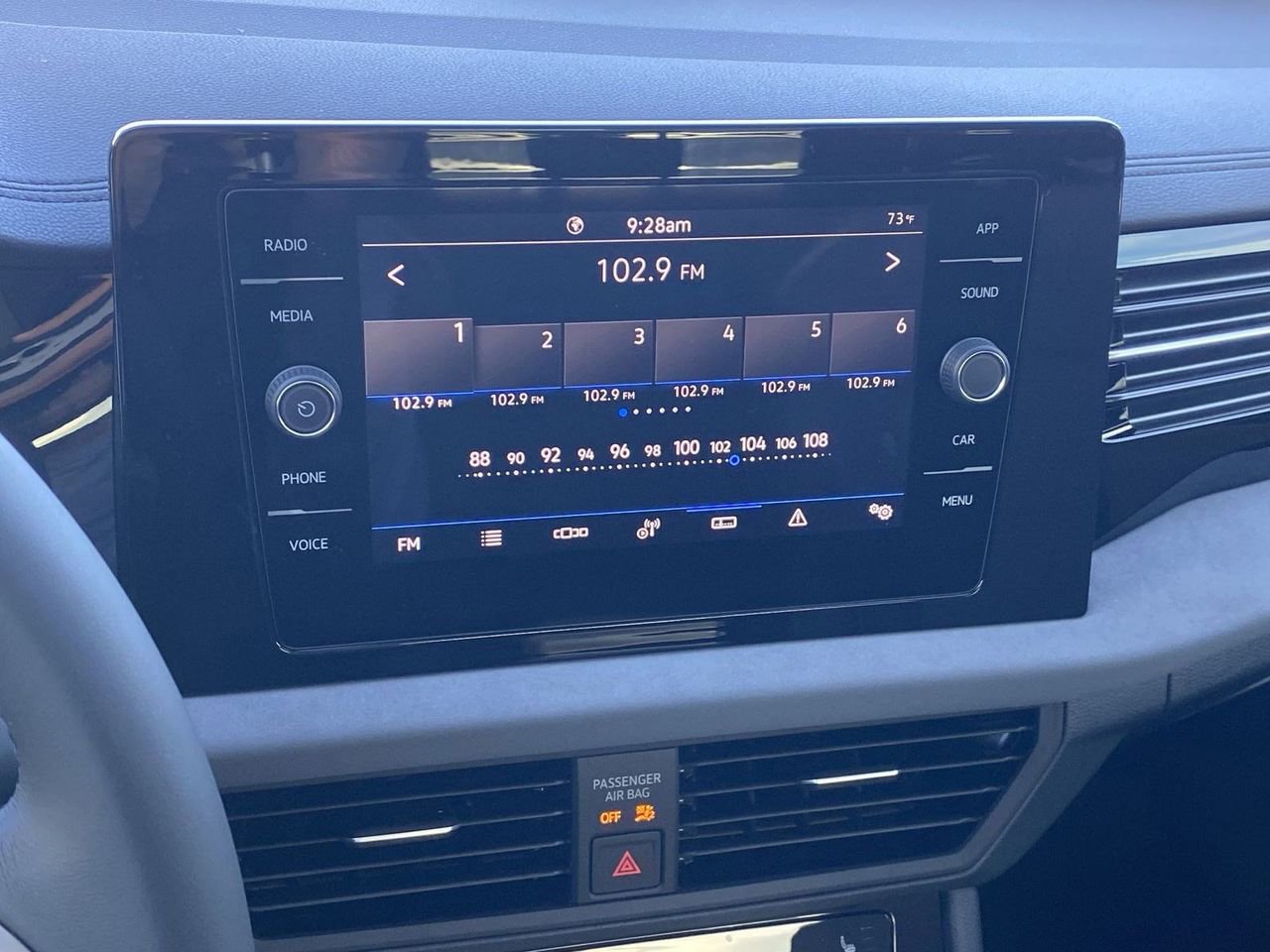 New 2026 Volkswagen Jetta SE FWD image 22