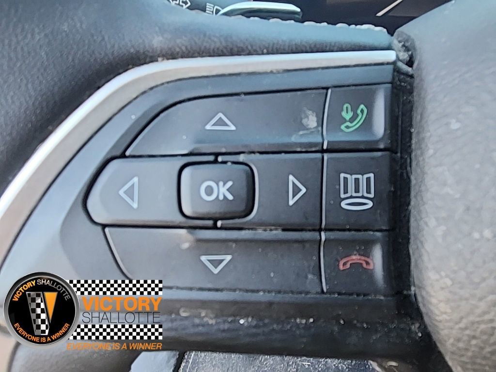 Used 2023 Jeep Grand Cherokee Altitude image 13