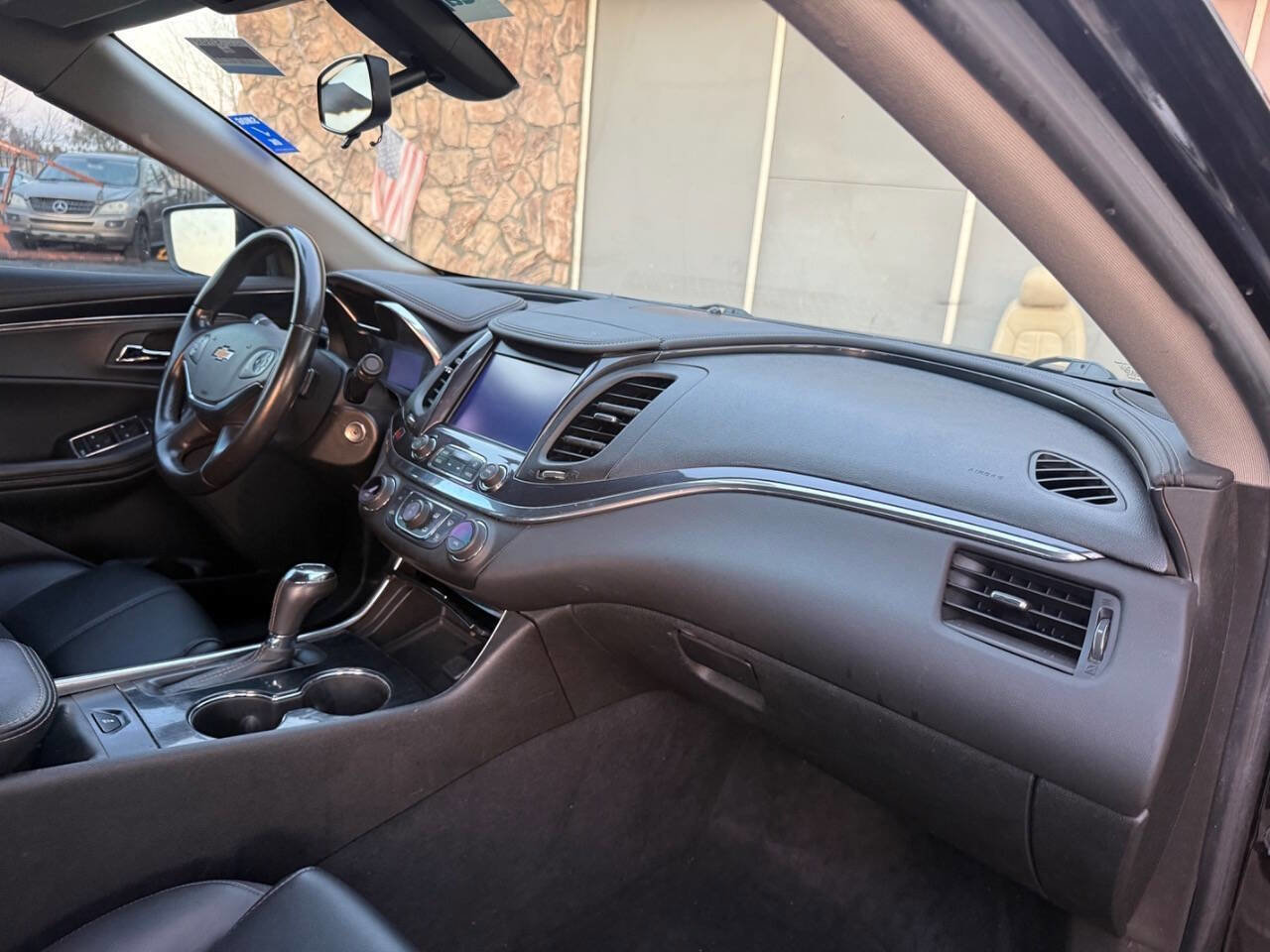 Used 2017 Chevrolet Impala LT image 11