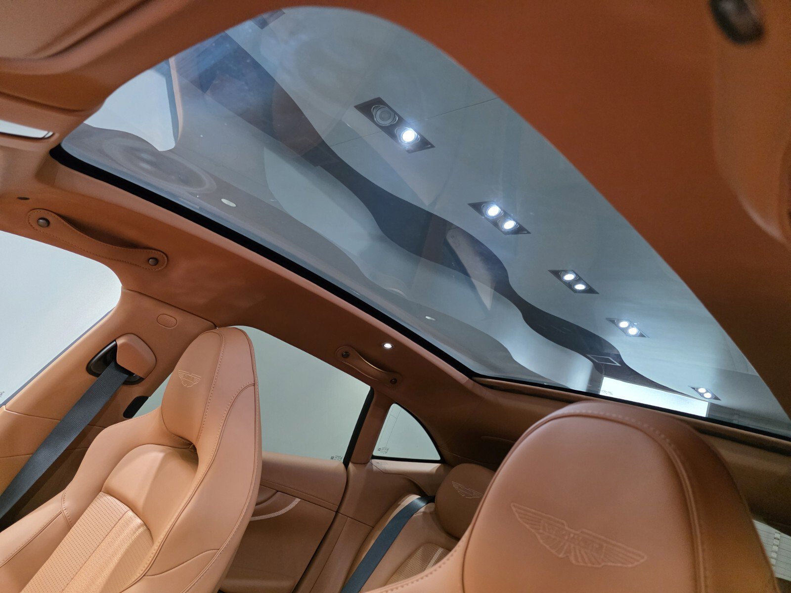 New 2026 Aston Martin DBX 707 AWD/4WD image 18