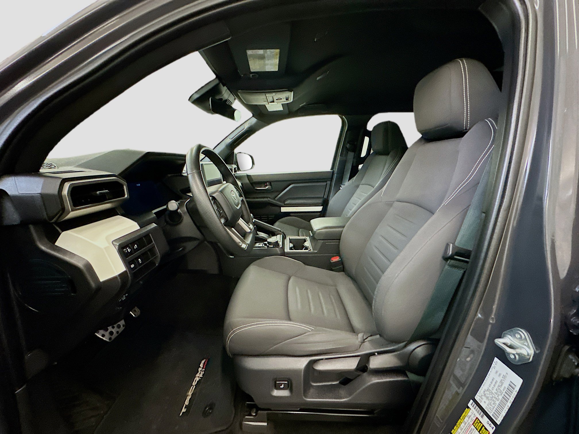 Used 2024 Toyota Tacoma TRD Sport image 13