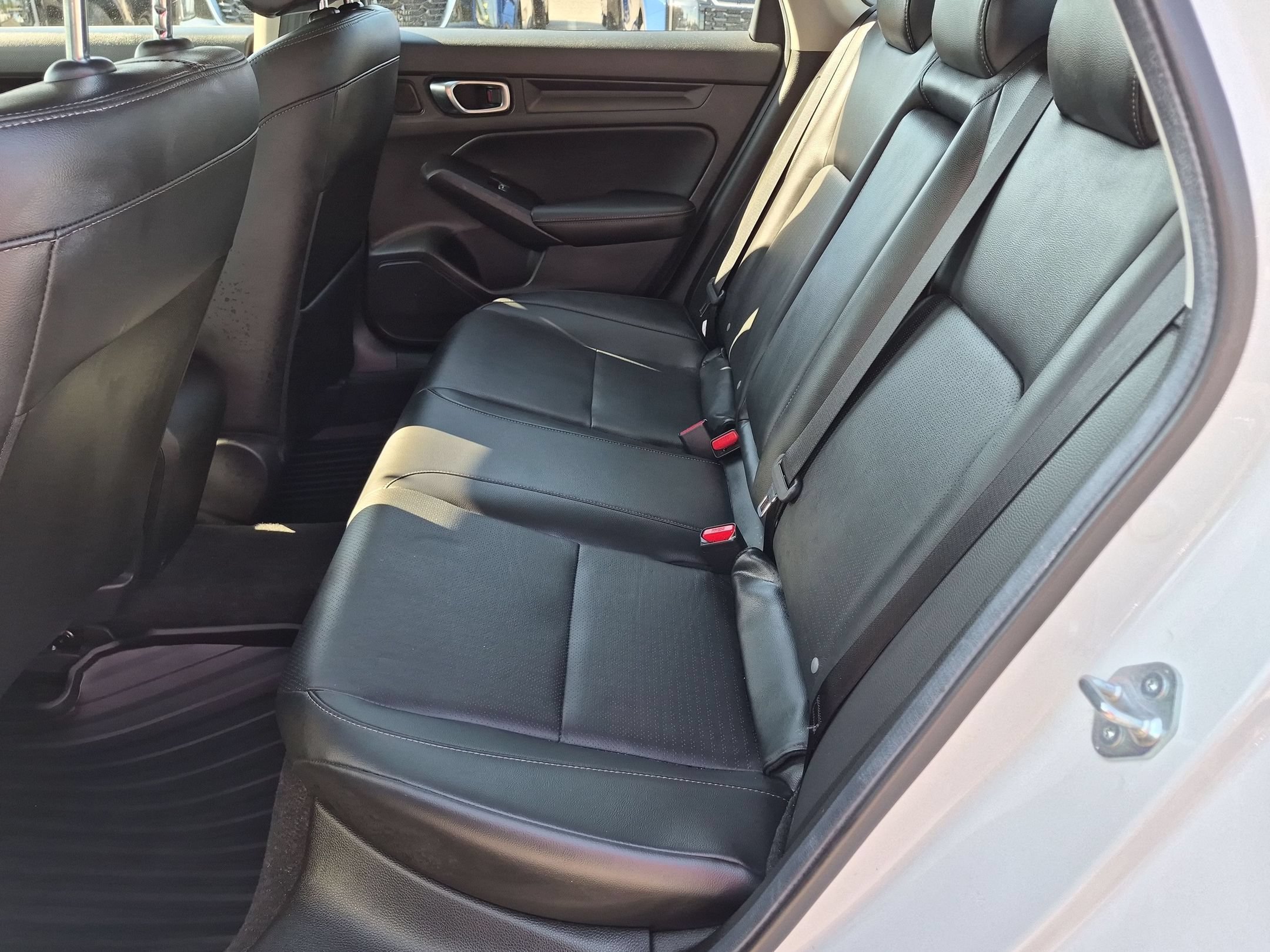 Used 2024 Honda Civic EX-L image 29