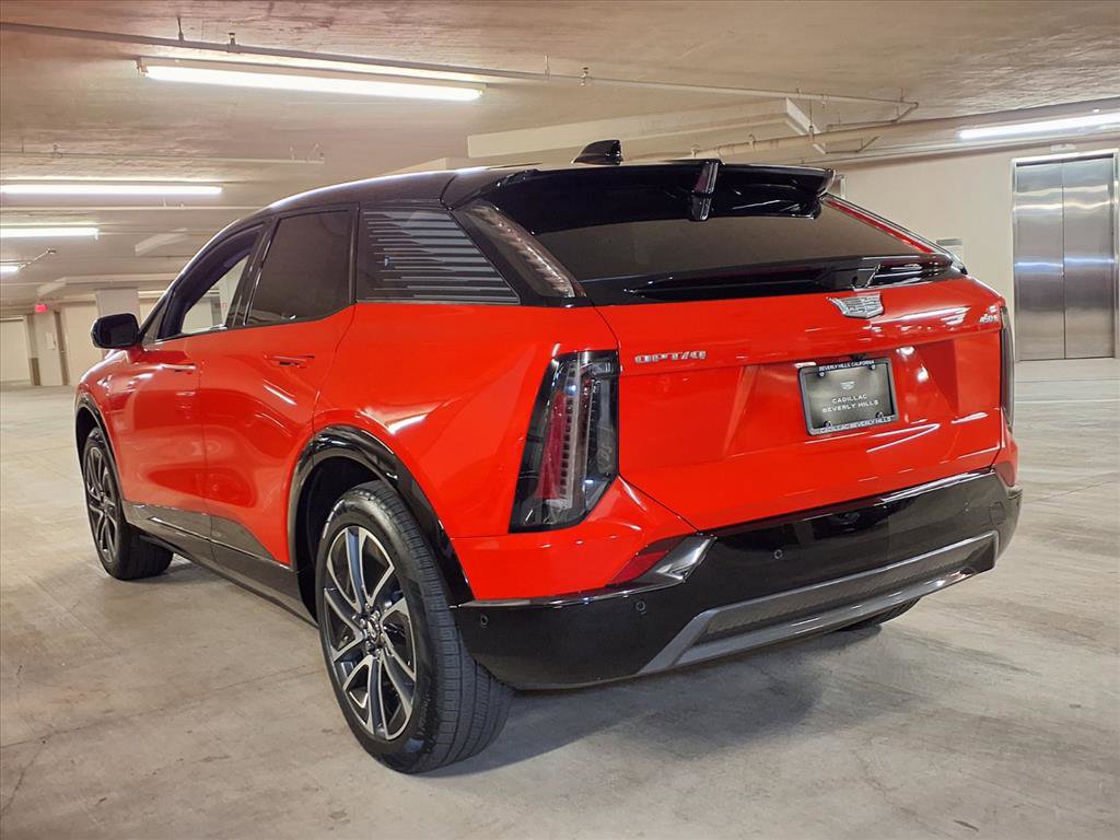 New 2026 Cadillac Optiq Sport 1 image 10