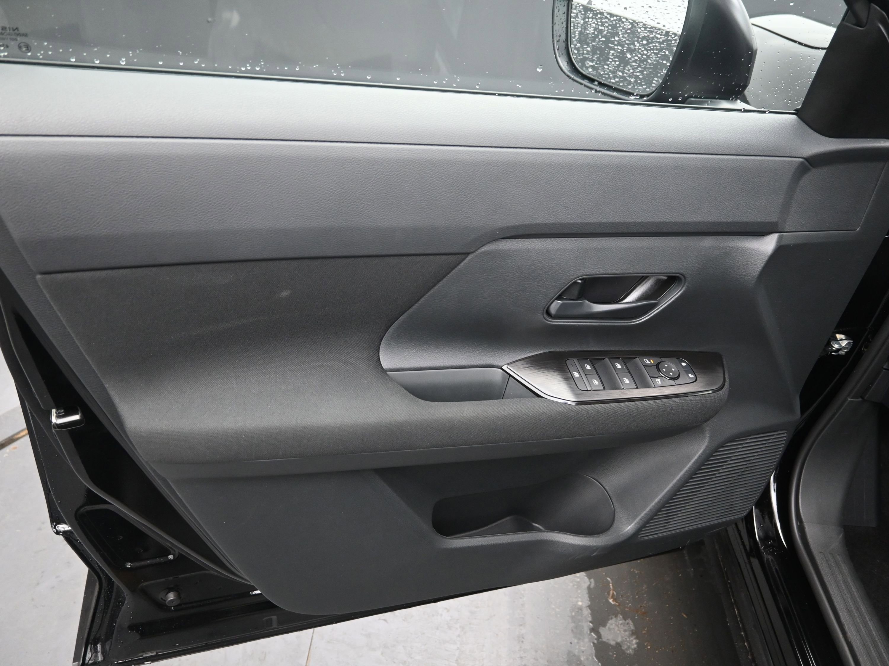 New 2026 Nissan Kicks S image 11