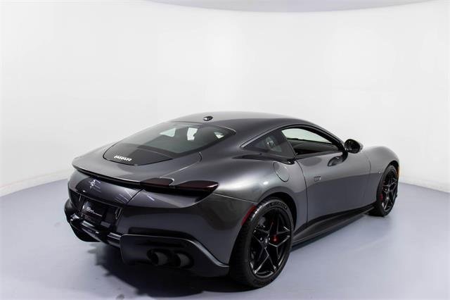 Certified 2024 Ferrari Roma image 2