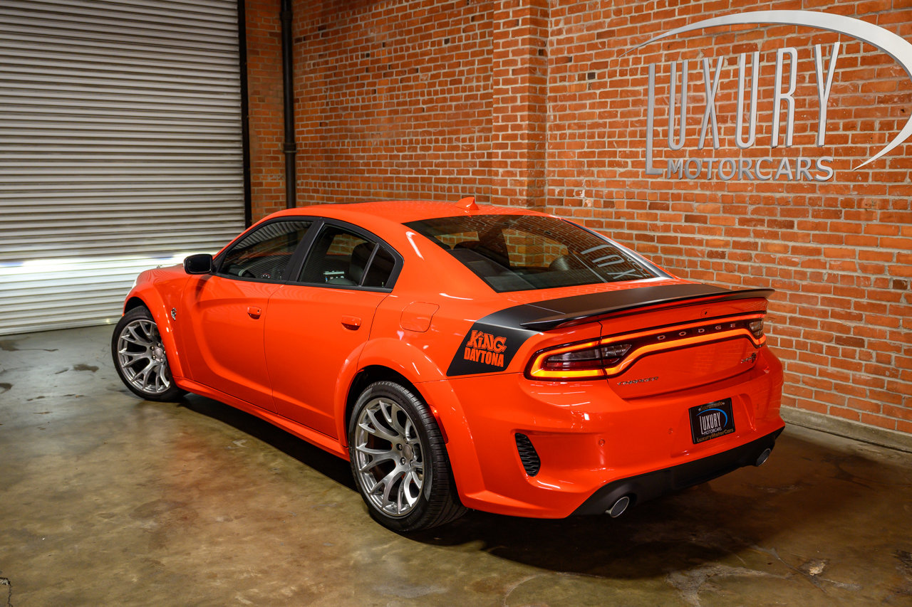 Used 2023 Dodge Charger SRT Hellcat image 4