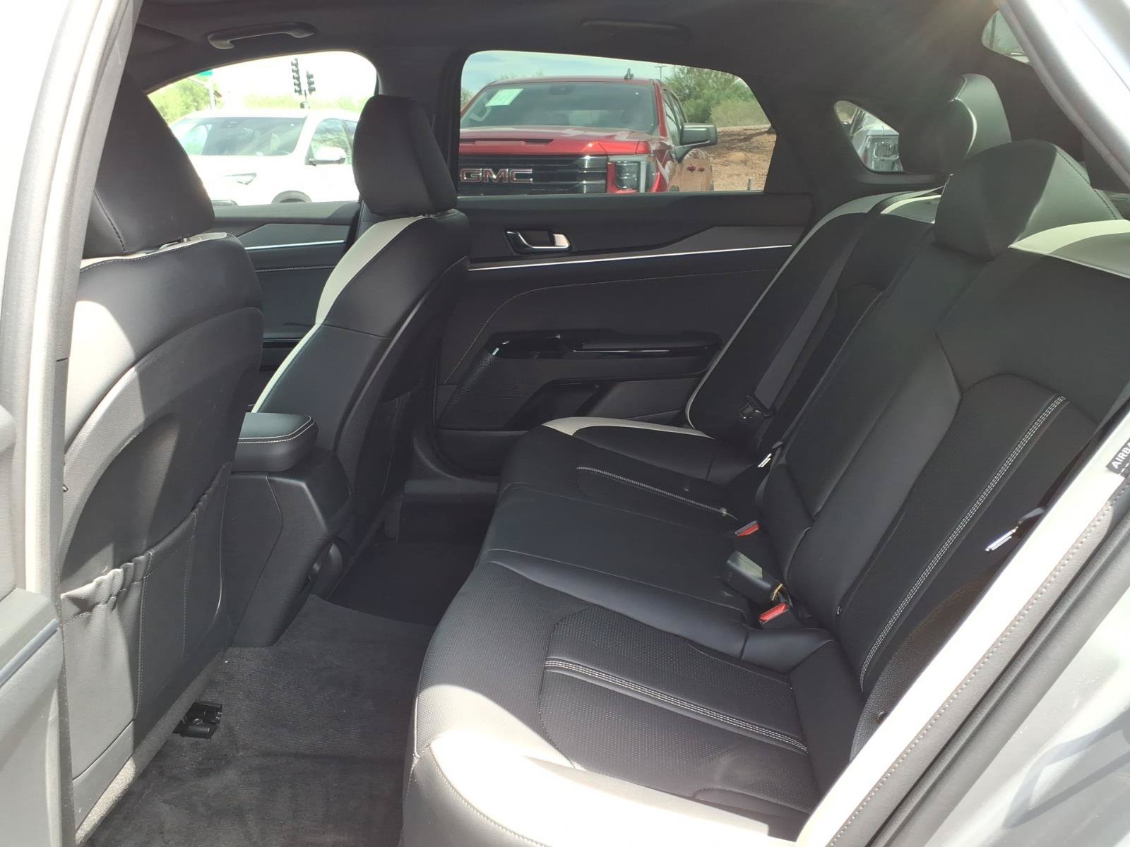 Used 2025 Kia K5 GT-Line w/ GT-Line Premium Package FWD image 15