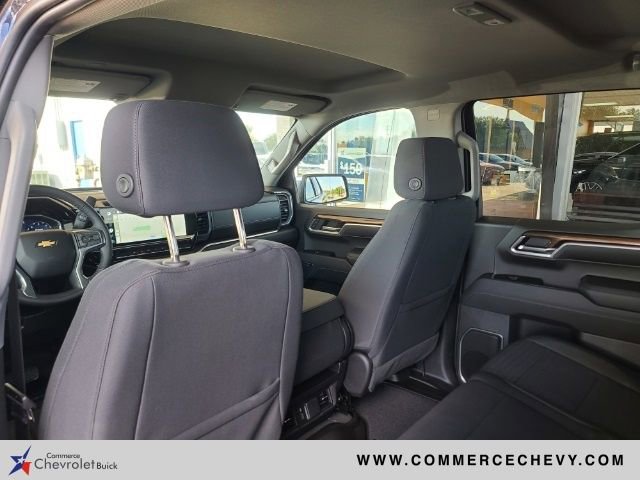 Used 2022 Chevrolet Silverado 1500 LT w/ Protection Package image 28