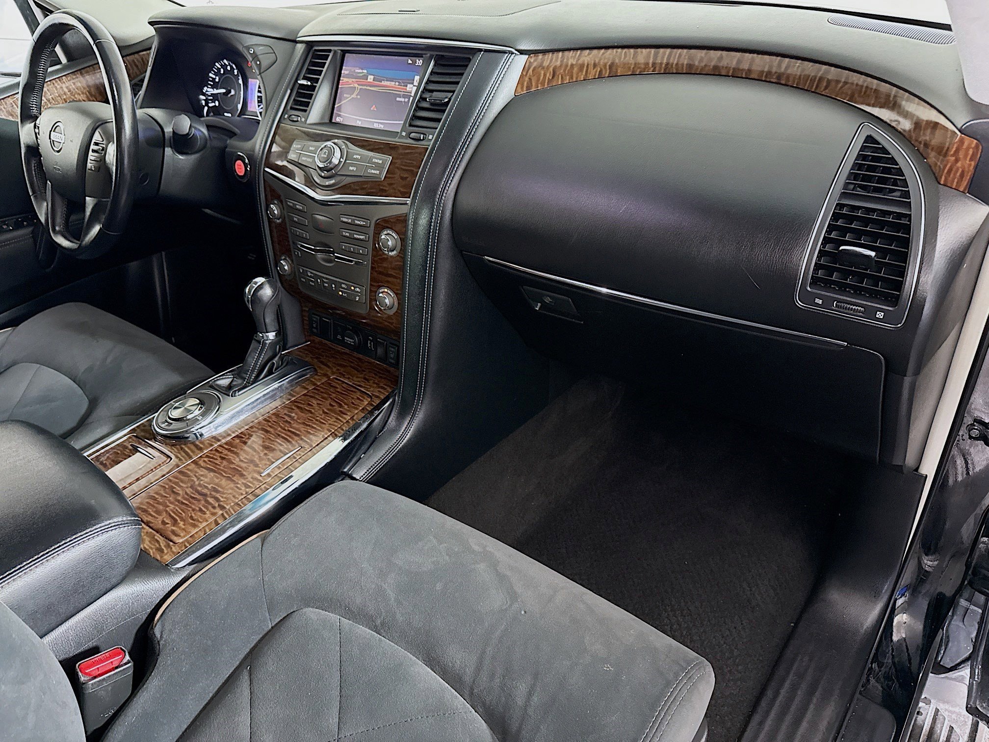 Used 2020 Nissan Armada SV w/ Driver Package RWD image 30