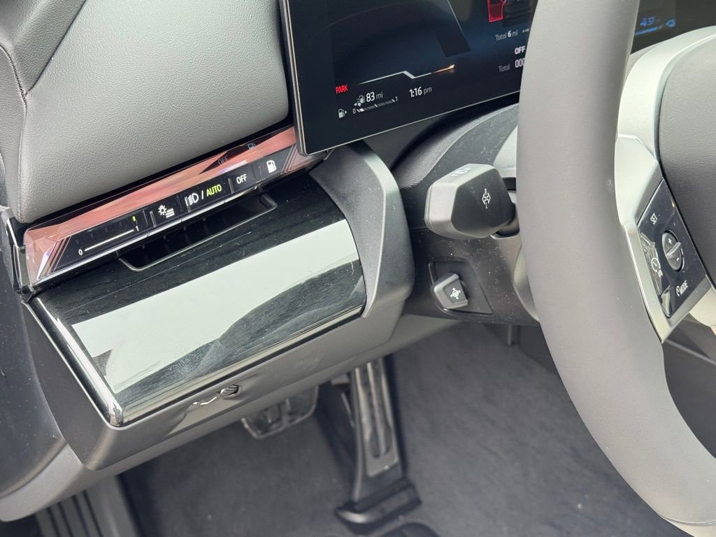 New 2026 BMW 550e xDrive w/ Premium Package image 14