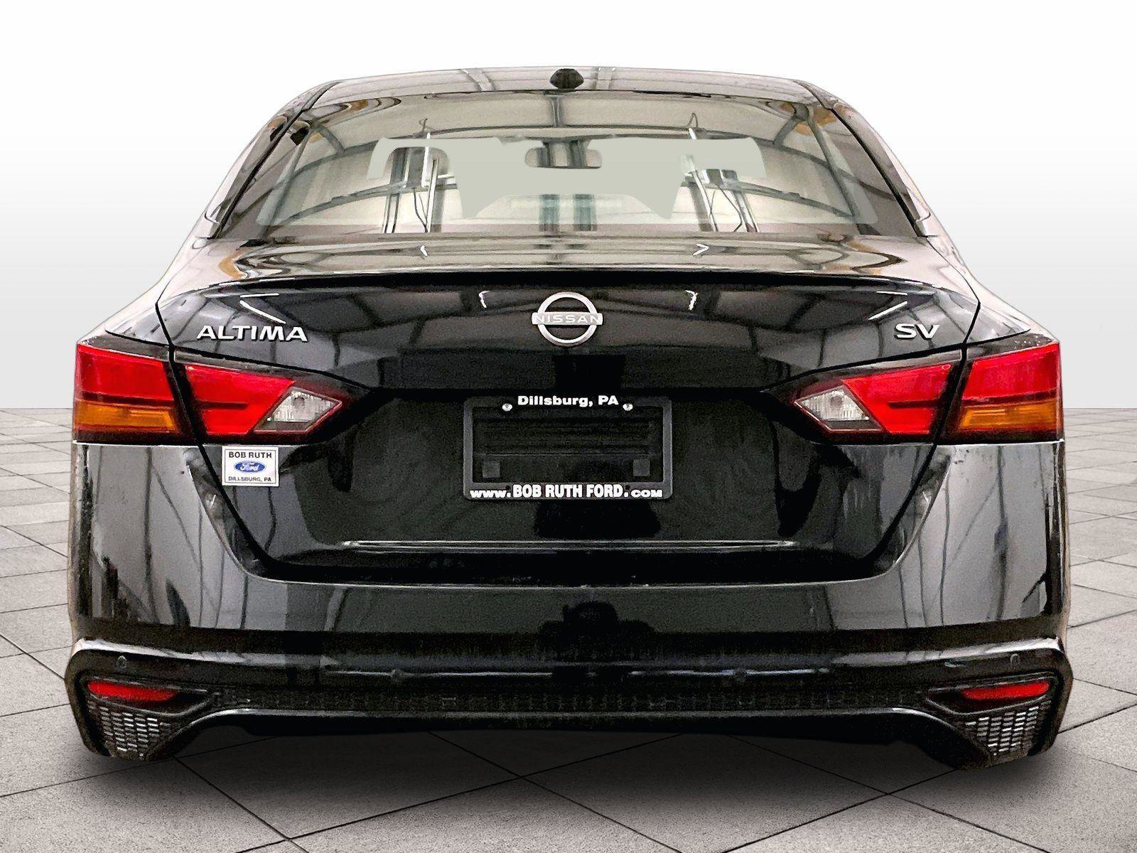 Used 2024 Nissan Altima 2.5 SV image 4