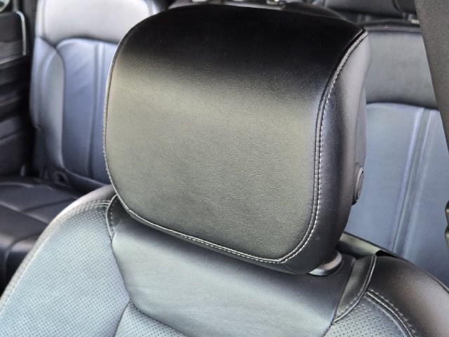 Certified 2024 Jeep Wagoneer Series II w/ Flexible Seating Group AWD/4WD image 15