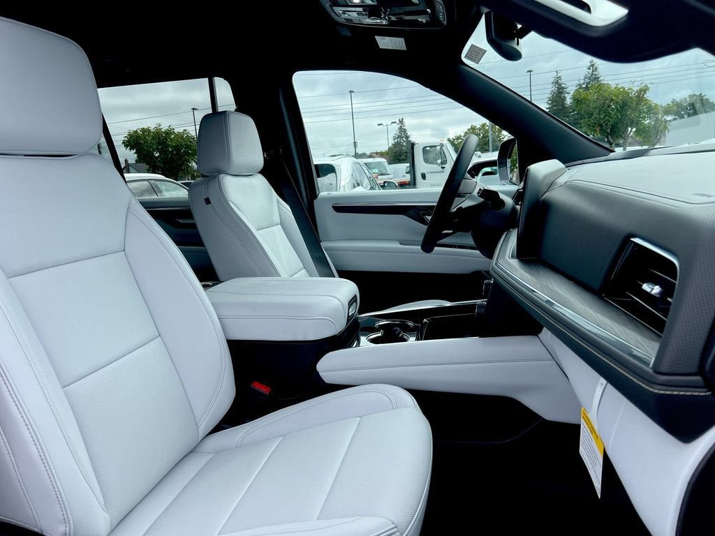 New 2026 Chevrolet Tahoe Premier AWD/4WD image 22