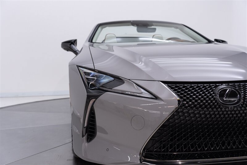 Used 2026 Lexus LC 500 Convertible w/ Inspiration Series RWD image 18