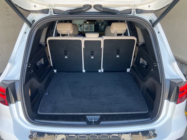 Used 2025 Mercedes-Benz EQB 300 4MATIC image 23