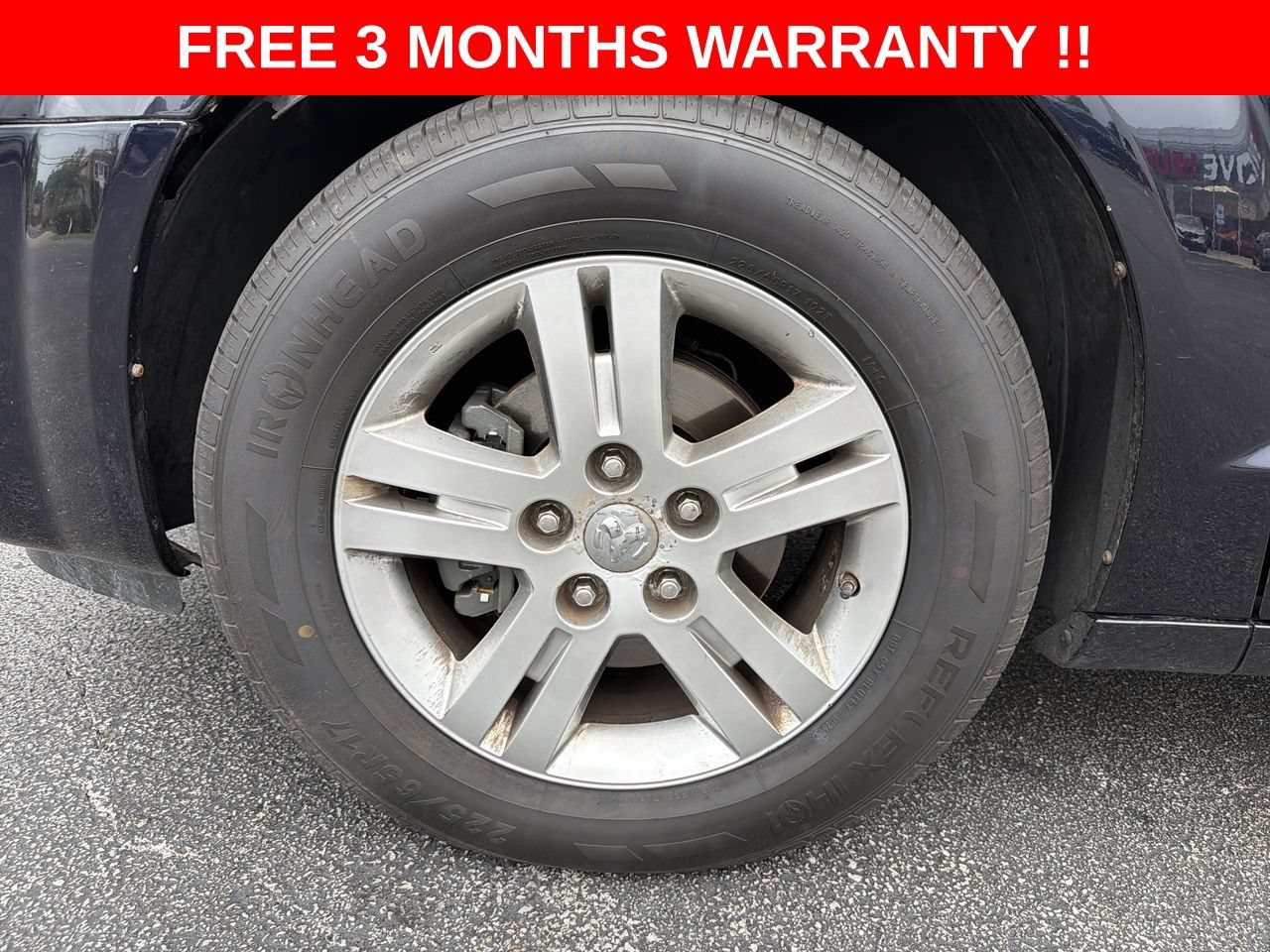 Used 2010 Dodge Grand Caravan Crew w/ Family Value Group FWD image 34