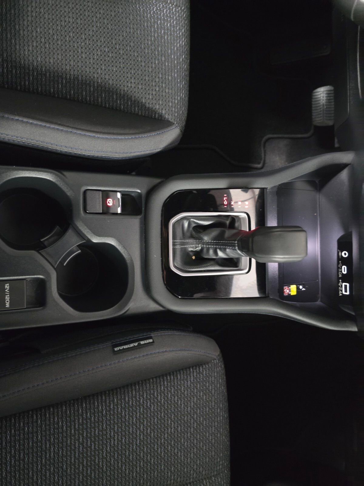 Certified 2025 Subaru Forester Premium AWD/4WD image 26