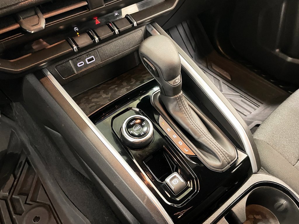 Certified 2024 Chevrolet Colorado Trail Boss w/ Advanced Trailering Package image 33