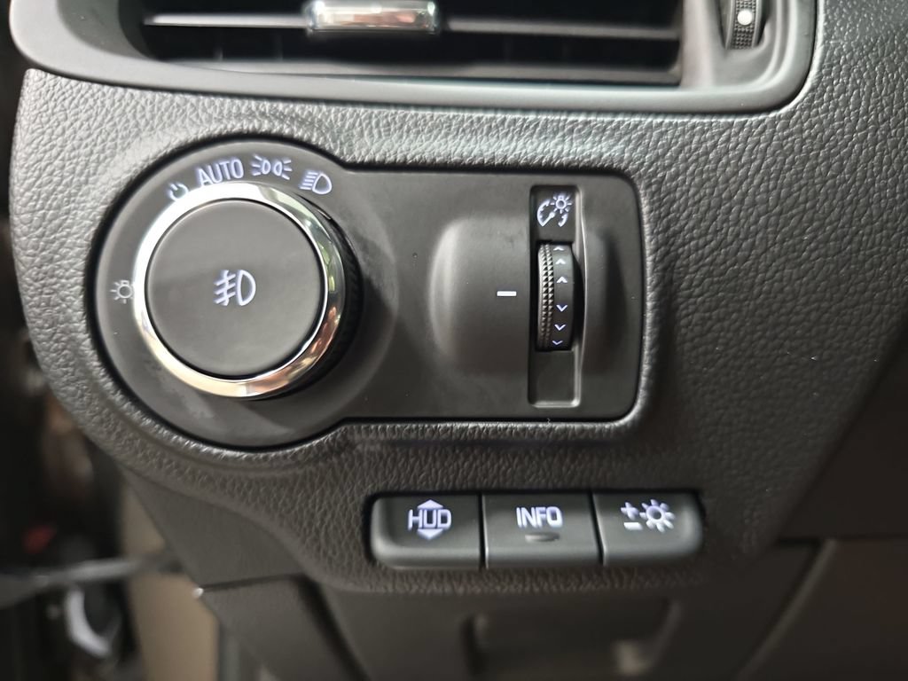 Used 2019 Buick Envision Premium w/ Driver Confidence Package AWD/4WD image 31