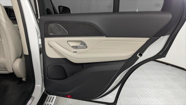 Used 2020 Mercedes-Benz GLE 350 4MATIC w/ Premium Package image 21