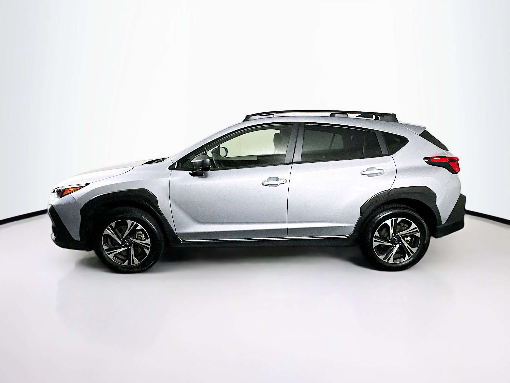 Used 2025 Subaru Crosstrek 2.0i Premium AWD/4WD image 4