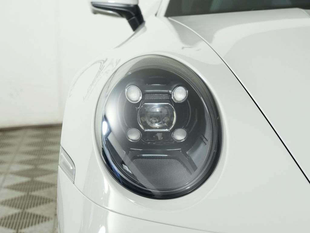Certified 2022 Porsche 911 Carrera GTS RWD image 11
