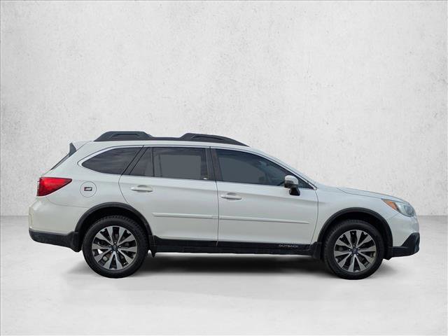 Used 2015 Subaru Outback 3.6R Limited AWD/4WD image 4