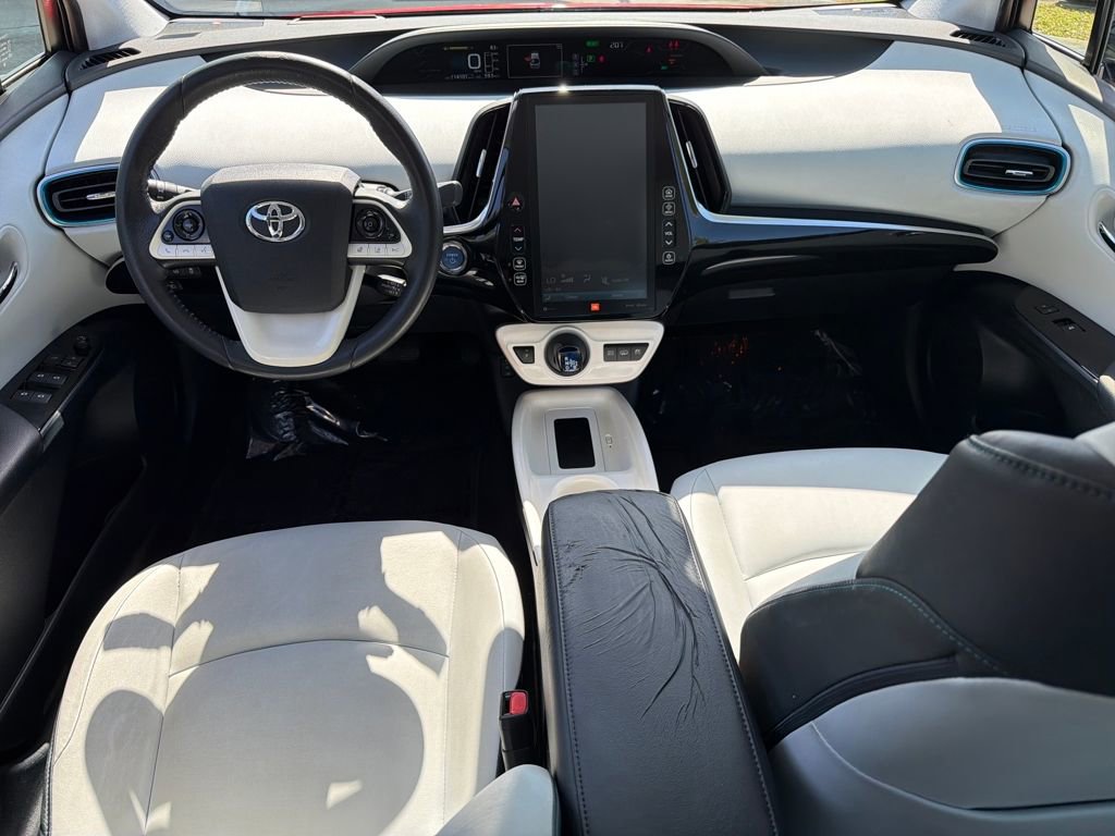 Used 2017 Toyota Prius Prime Plus image 41