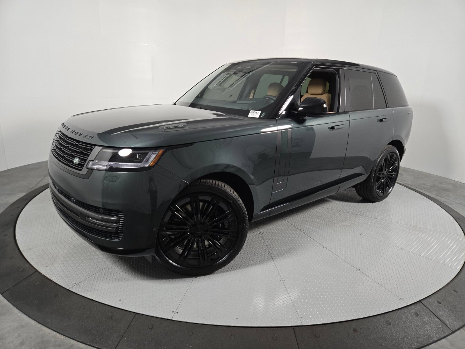 New 2026 Land Rover Range Rover SE