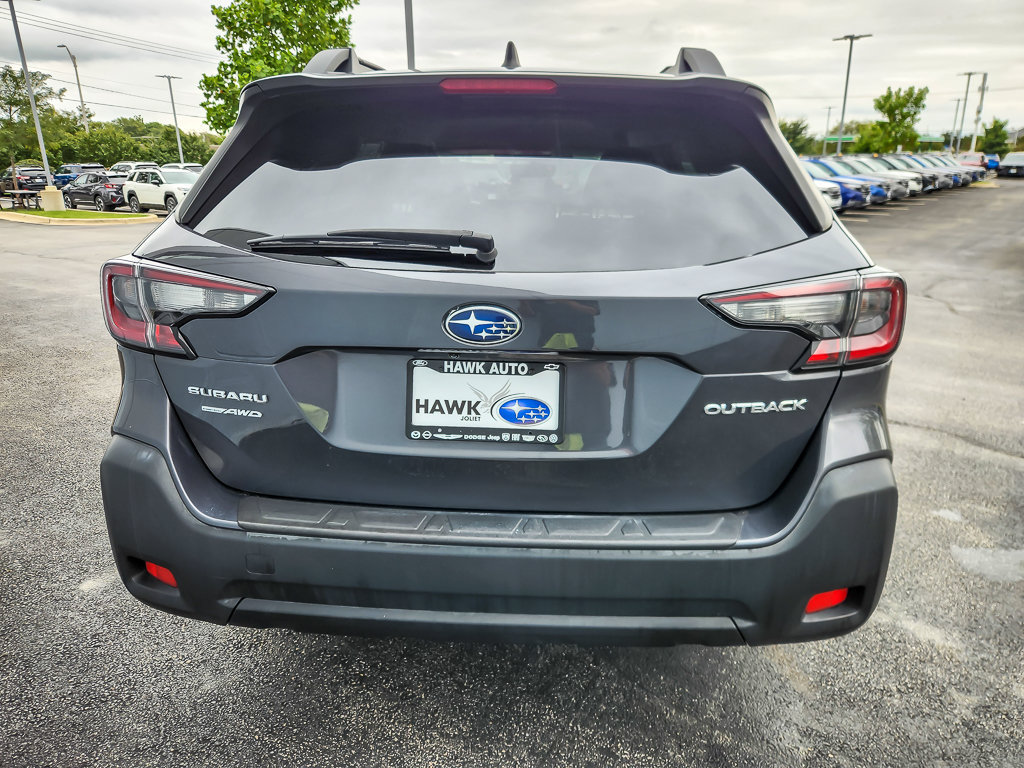 Used 2024 Subaru Outback Premium AWD/4WD image 5