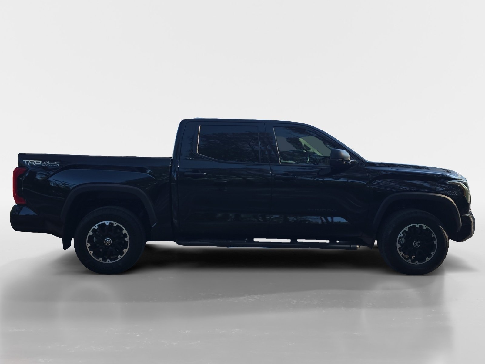Used 2023 Toyota Tundra SR5 w/ TRD Off-Road Premium Package AWD/4WD image 7