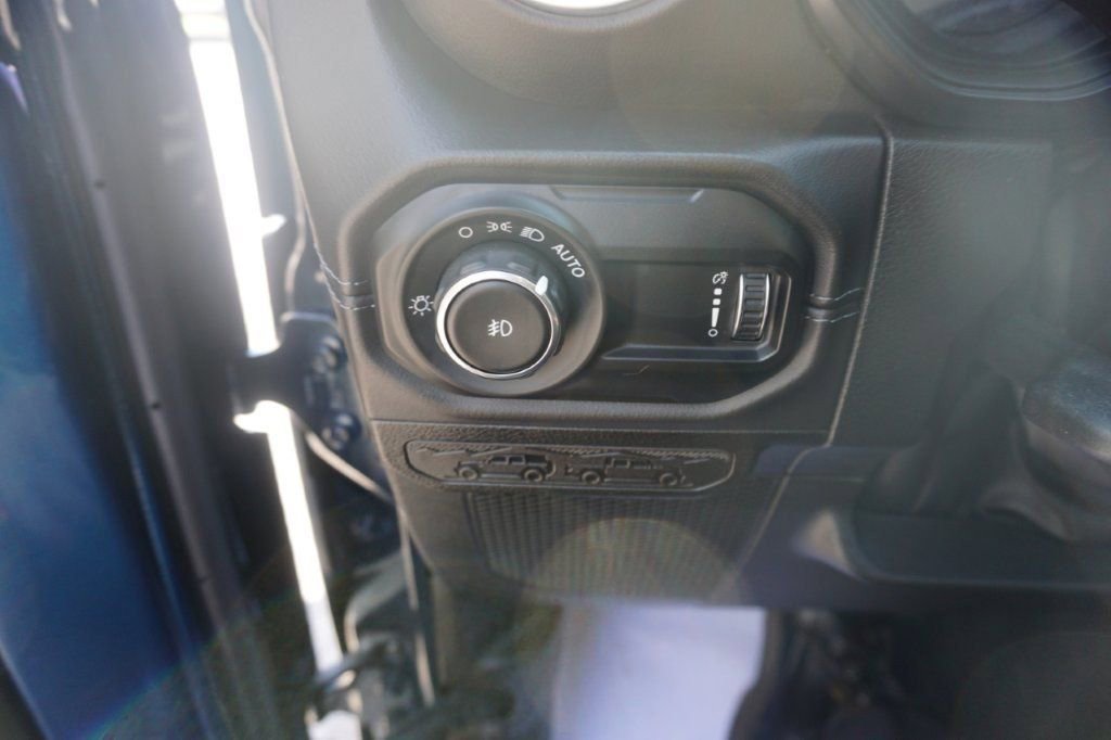 New 2025 Jeep Wrangler Unlimited Sahara image 22