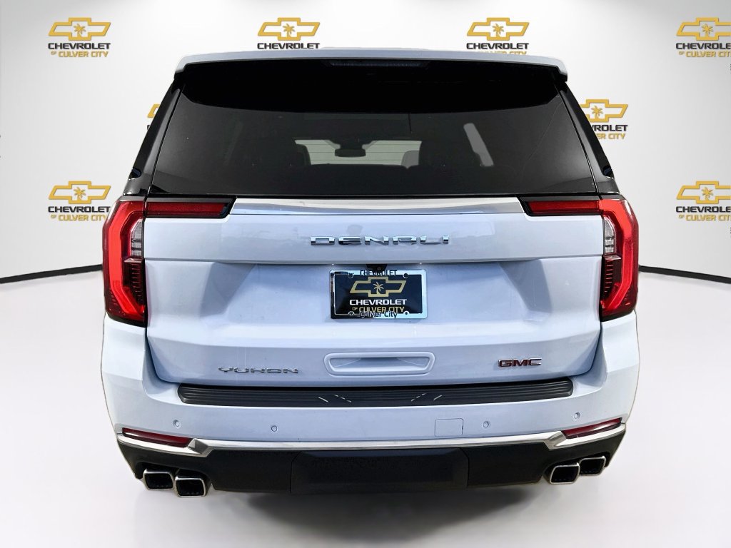 Used 2026 GMC Yukon Denali w/ Sun & Power Step Package RWD image 7