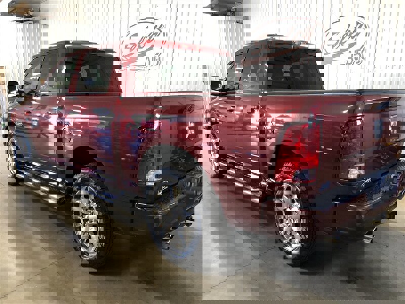 Used 2019 RAM 1500 Express w/ Express Value Package image 3