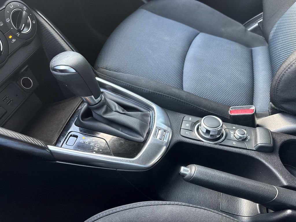 Used 2018 Toyota Yaris iA FWD image 27